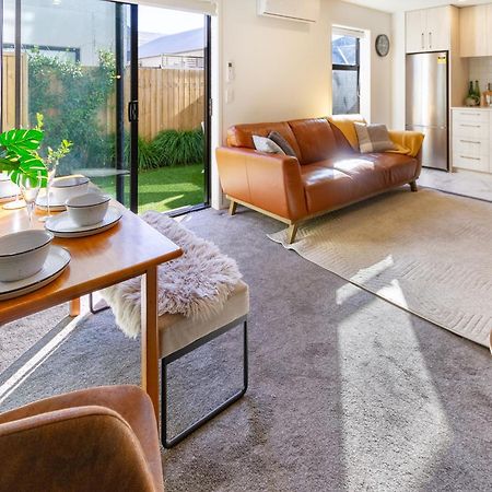 Gorgeous In Green - 2 Bed Central Oasis W/King Bed Christchurch Zewnętrze zdjęcie