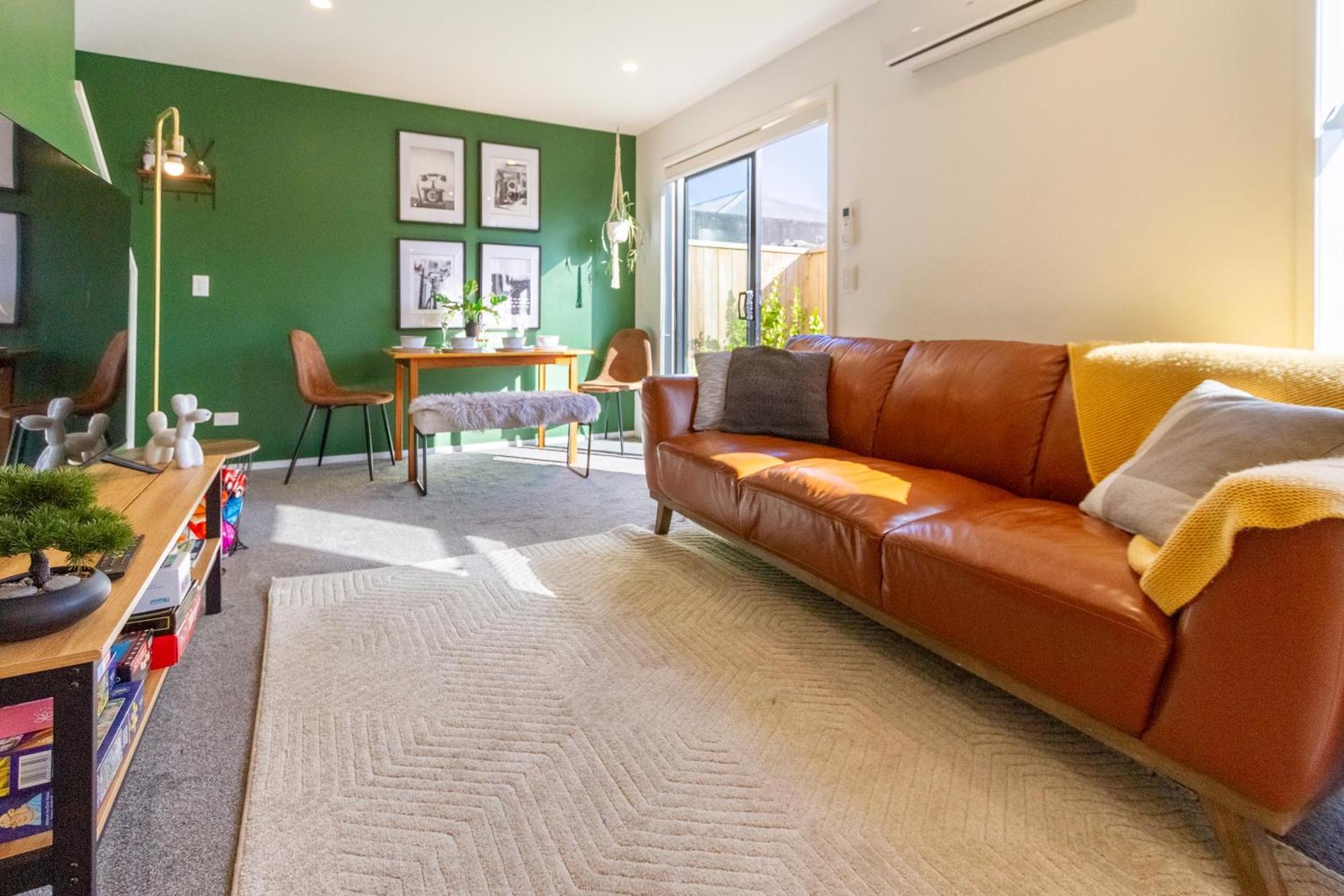 Gorgeous In Green - 2 Bed Central Oasis W/King Bed Christchurch Zewnętrze zdjęcie